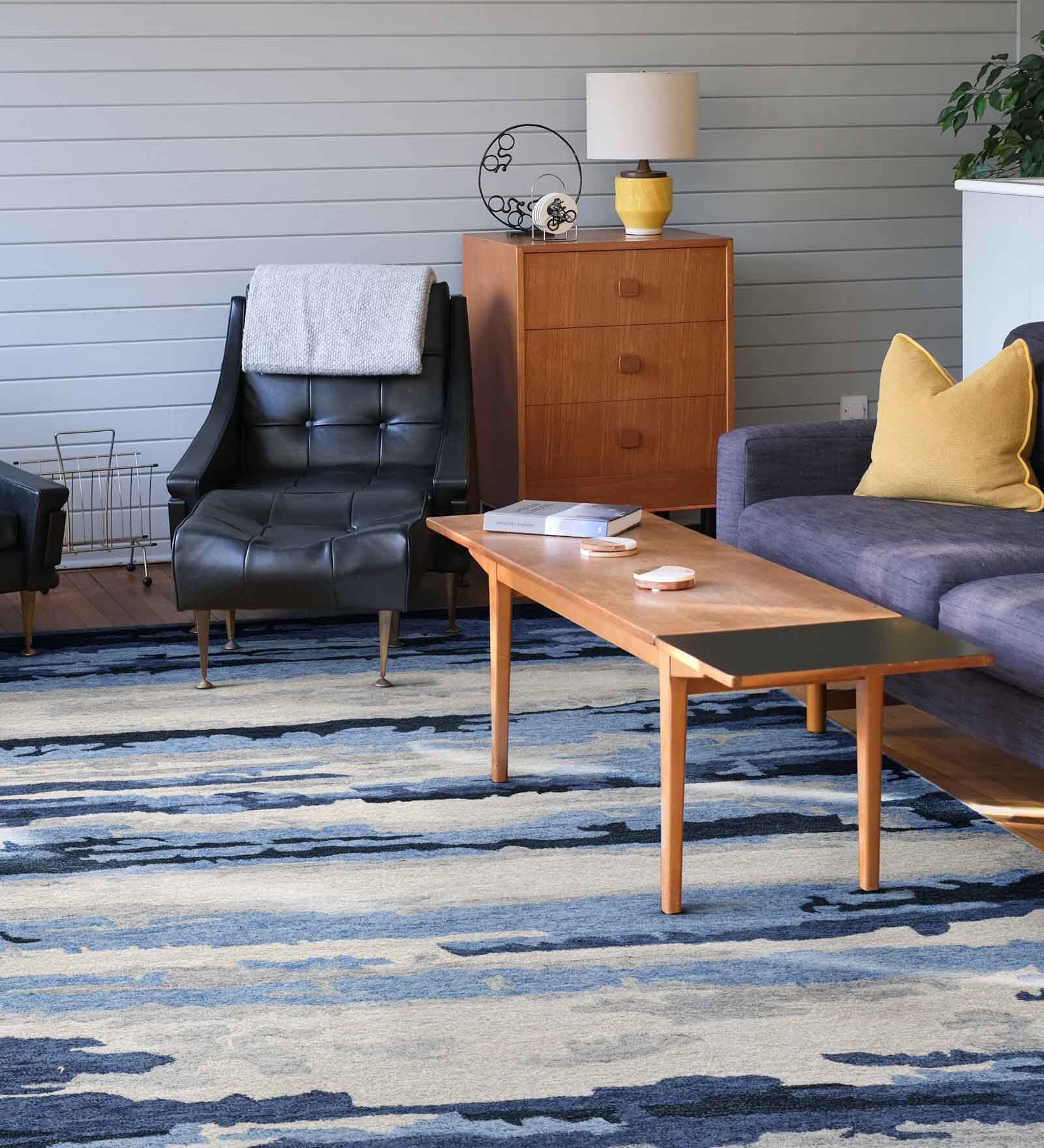 Blue Abstract Viscose 8 ft x 10 ft Hand Tufted Carpet