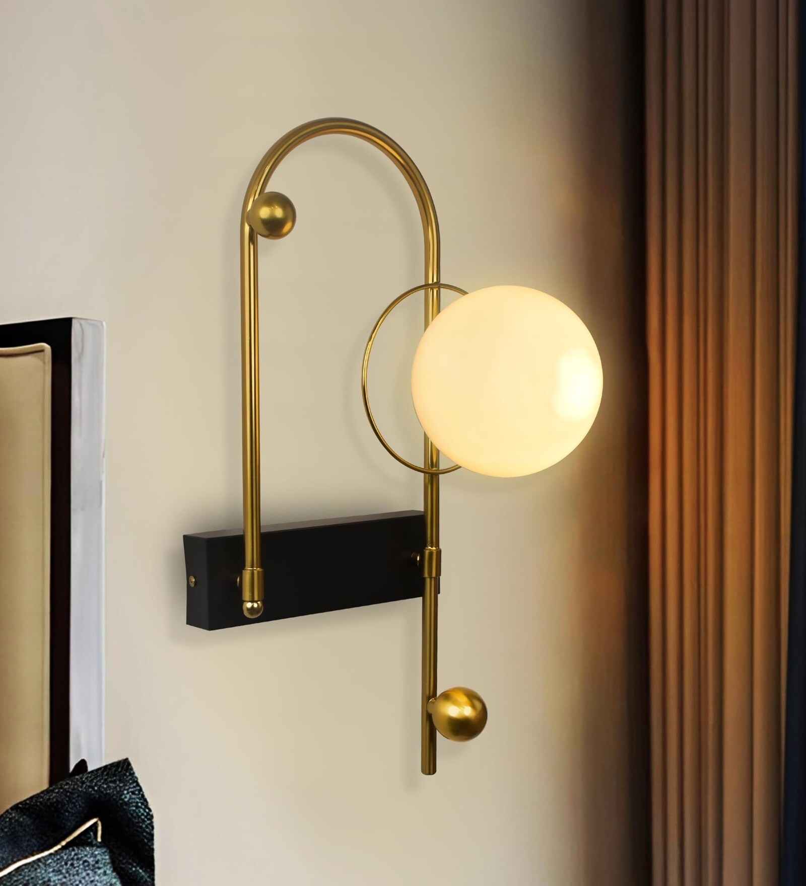 Nayeli Modern Wall Lamp 3 Light Mode (Warm|Natural & Cold White) Living Room|Home Decoration| Bedside|Bedroom|Decorative Light