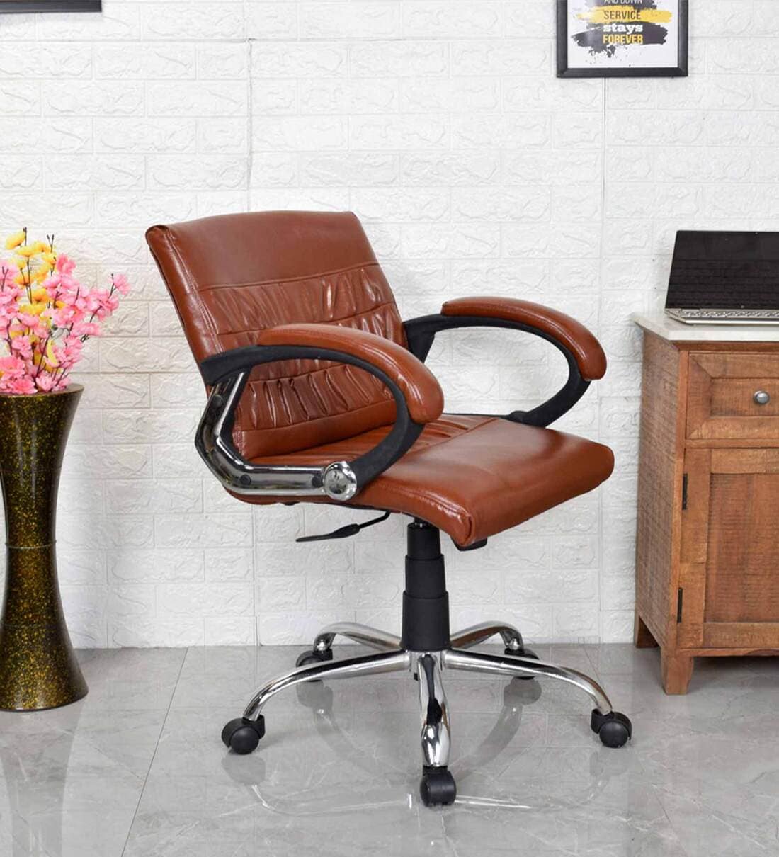 Dzyn furnitures leatherette office deals executive chair