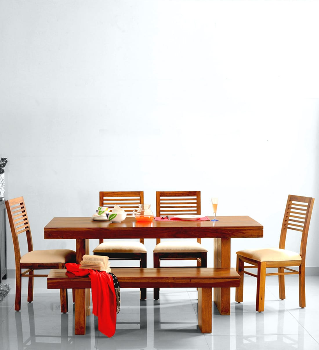 evok 6 seater dining table