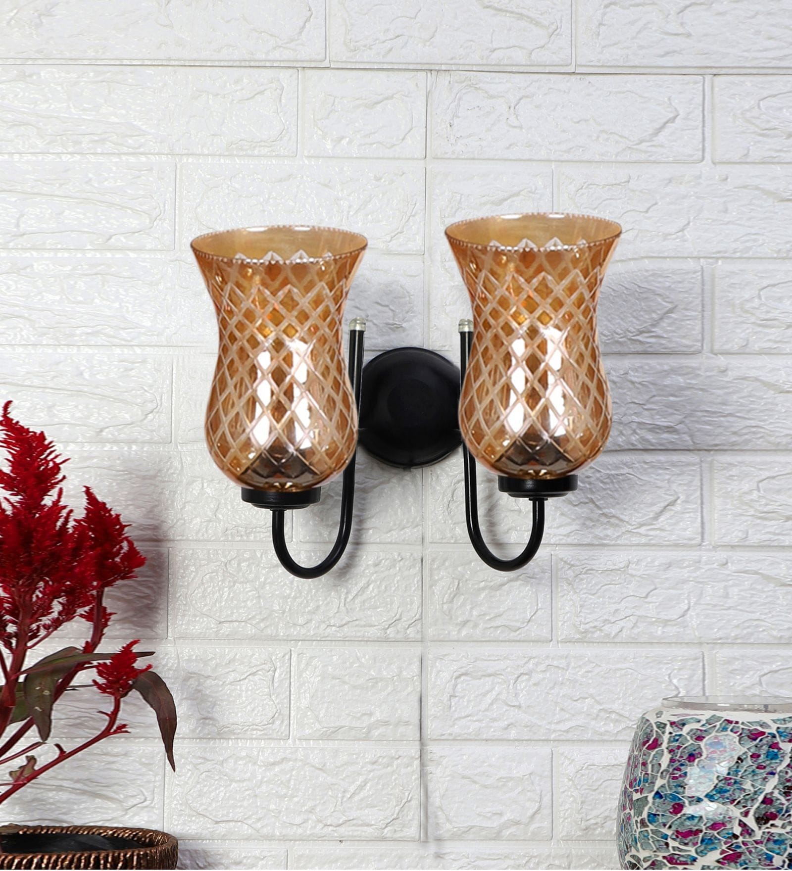 Black Iron Wall Lamp