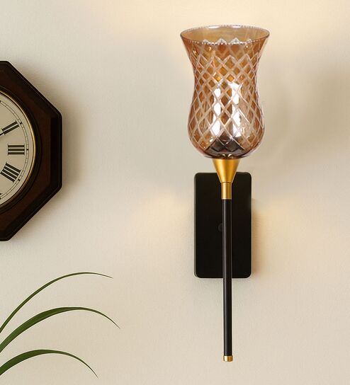 Black Metal Wall Lamp