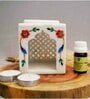 New Year Gift Hamper With 2025 Desk Calendar & Inlay Marble Oil Diffuser