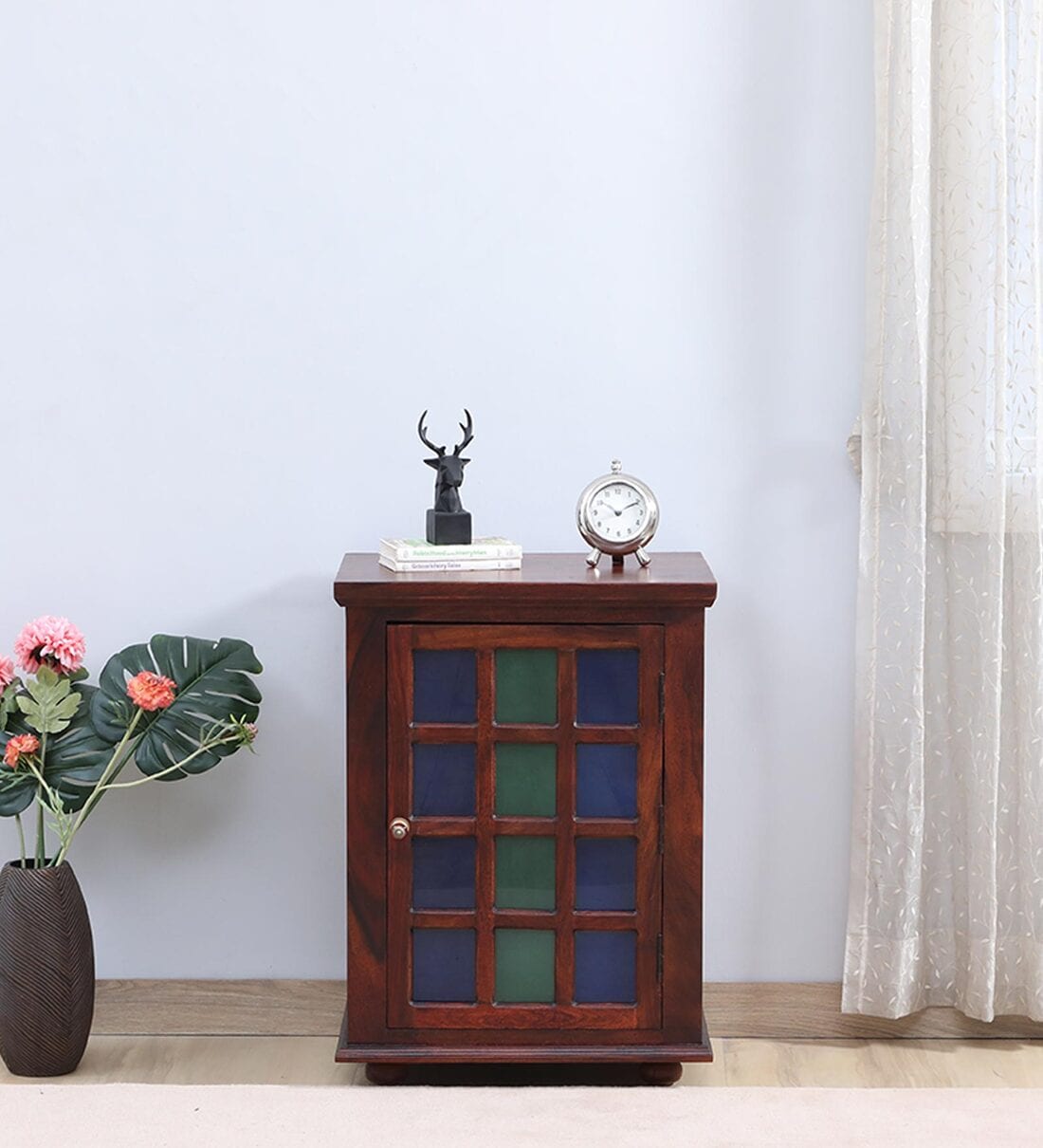 Wooden on sale cabinet pepperfry