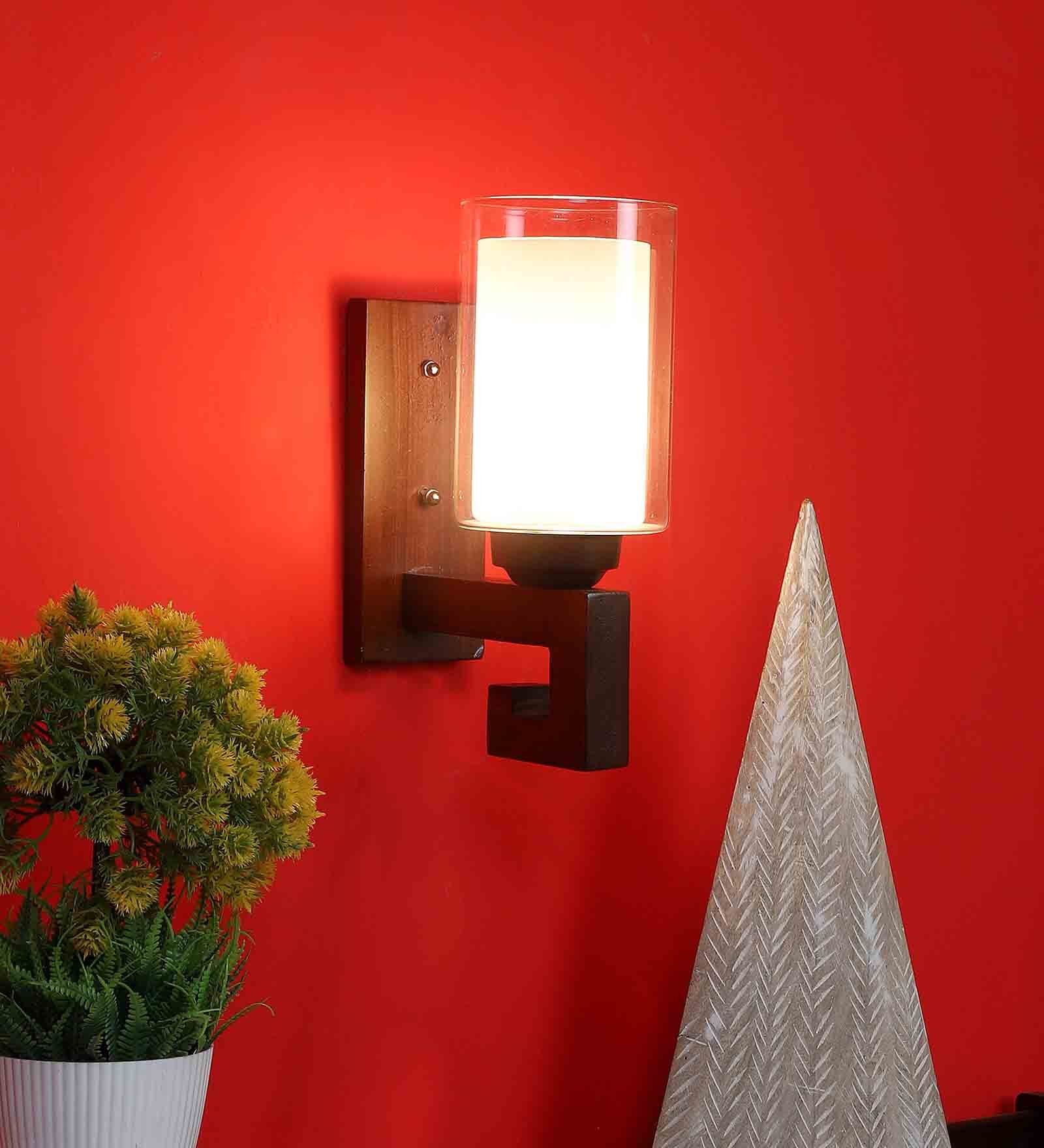 Nieve Brown Iron Wall Light Nieve Brown Iron Wall Light