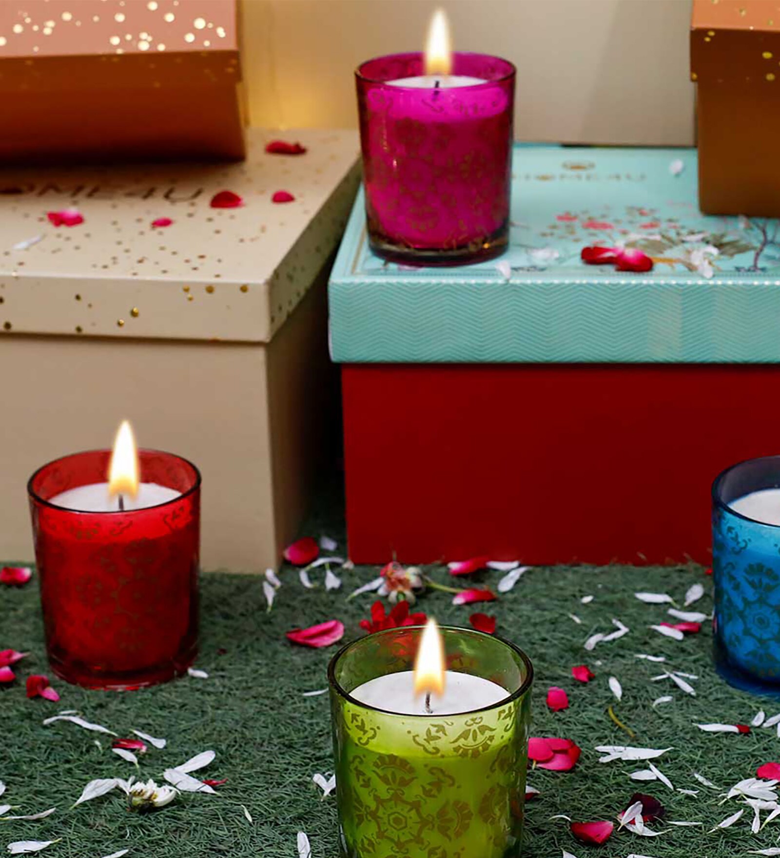 Nitya Red Wax Set of 2 Scented Candle