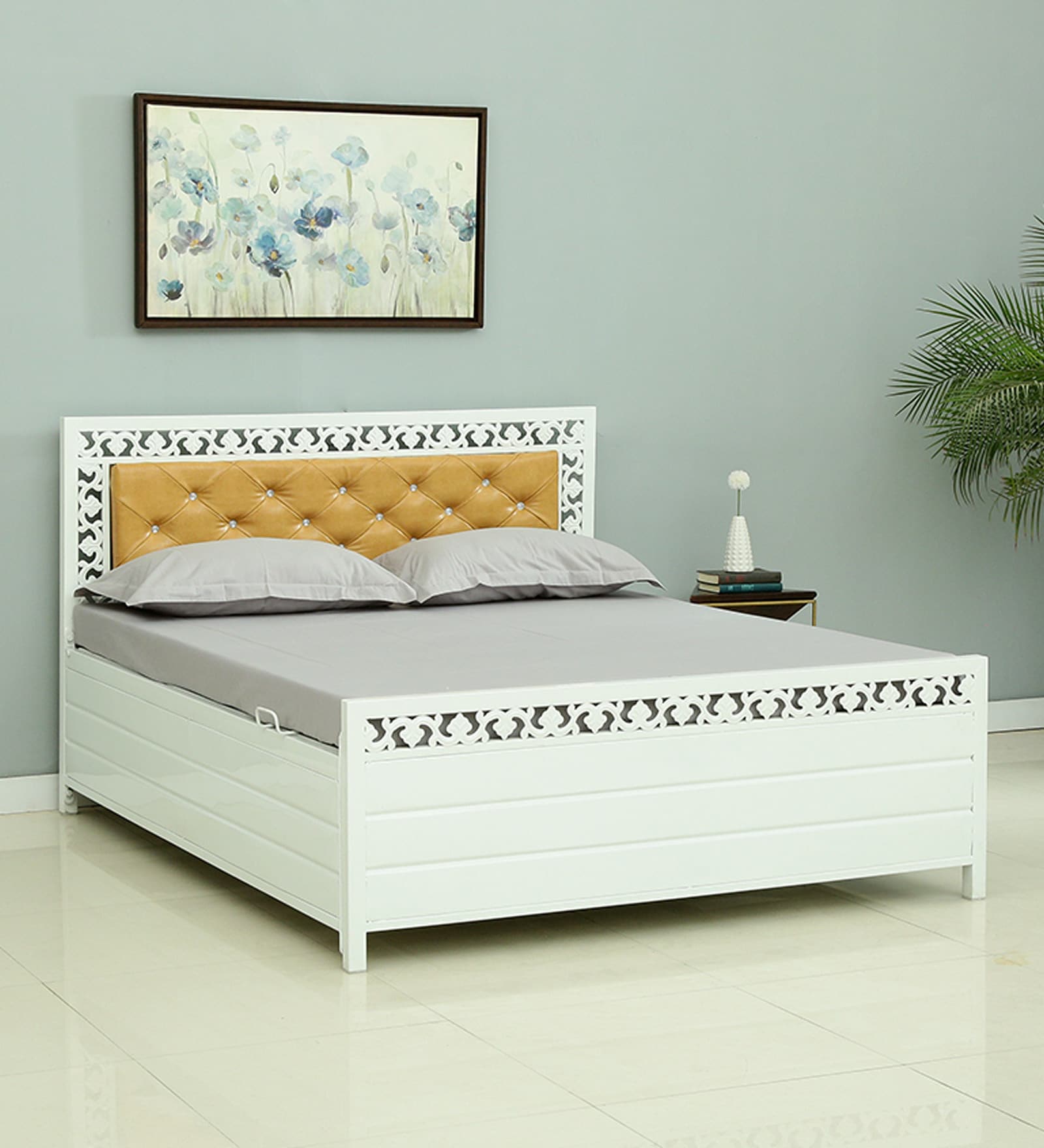 Buy Jefferson Metal Queen Size Bed With Hydraulic Storage In White Colour at 10 OFF by Lakecity
