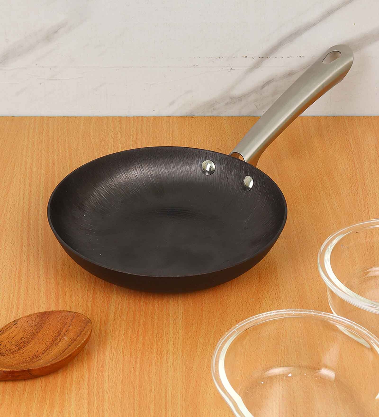 Cast Iron Non-Stick 24 cm FryPan &  28 cm Grill pan  Non Toxic and Coating Free 2 pcs Cookware Set