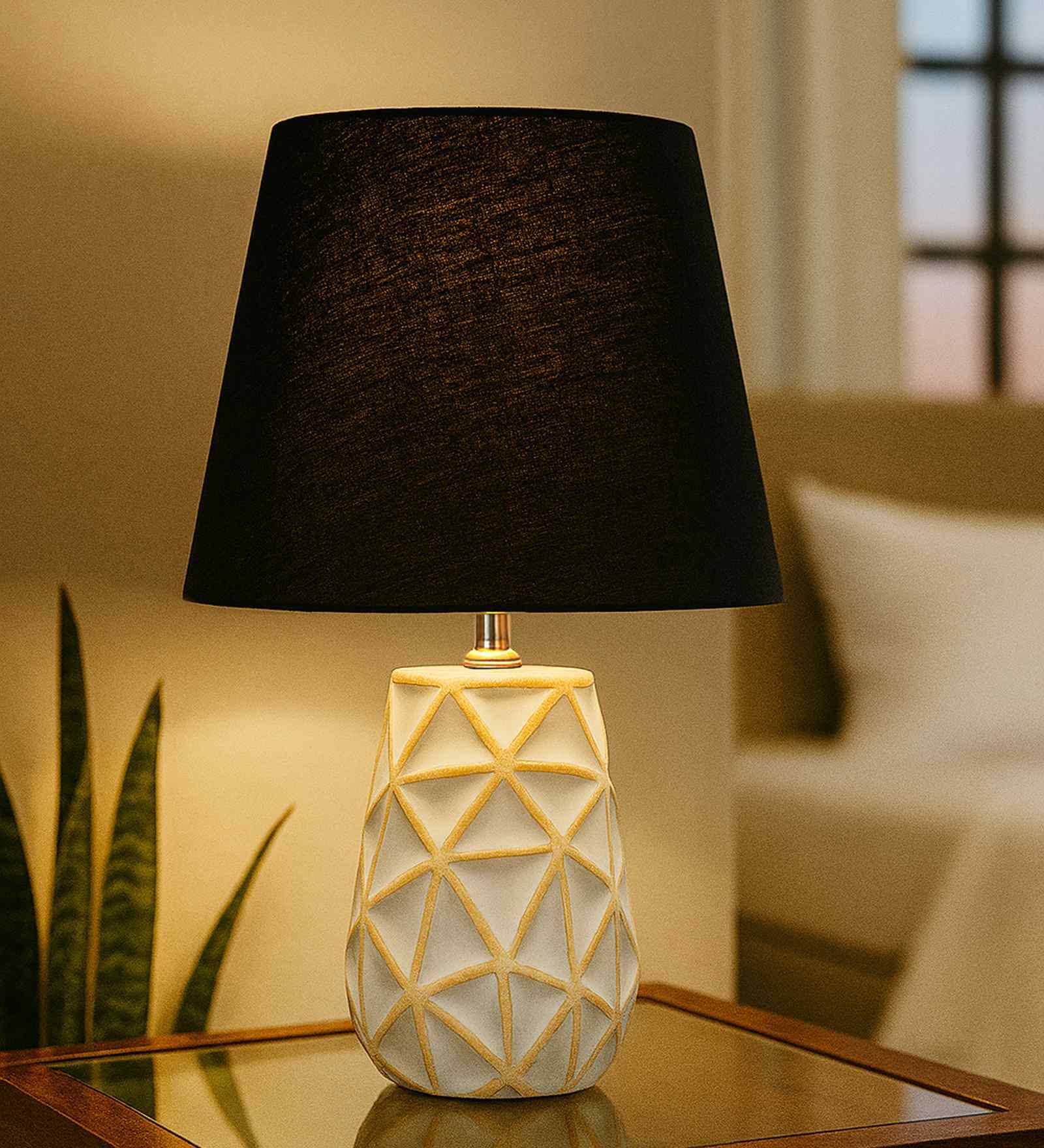 Nordic Ceramic Base Bedside Table Lamp