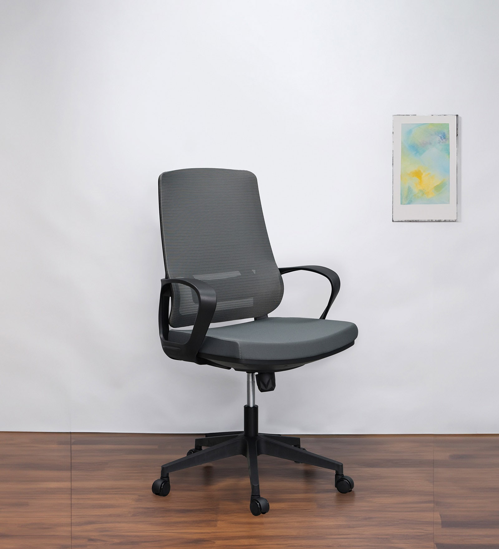 Nova Breathable Mesh Ergonomic Chair in Grey & Black Colour Nova Breathable Mesh Ergonomic Chair in Grey & Black Colour