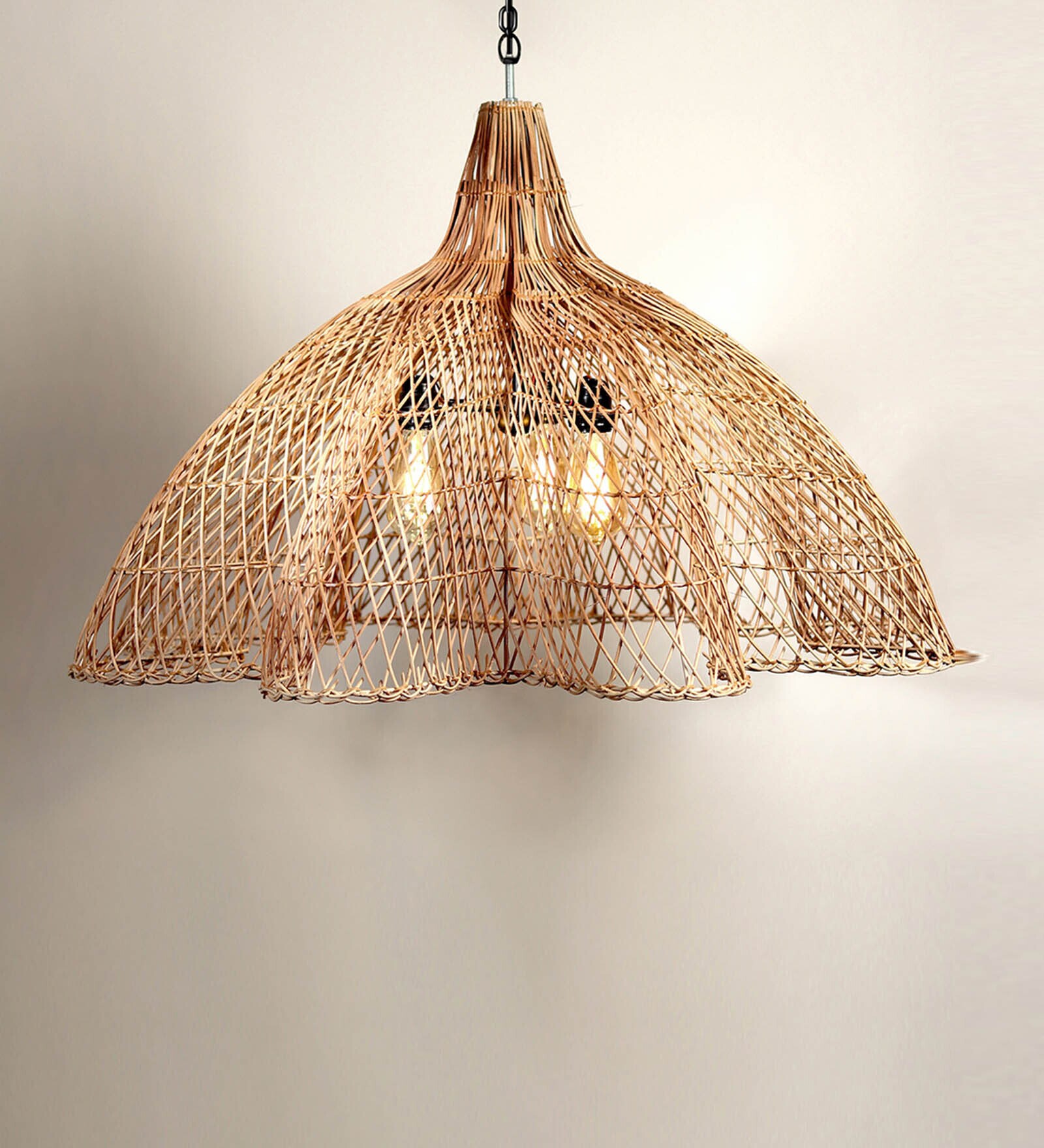 Novelty Handmade Bamboo Pendant Hanging Light in Beige Colour Novelty Handmade Bamboo Pendant Hanging Light in Beige Colour