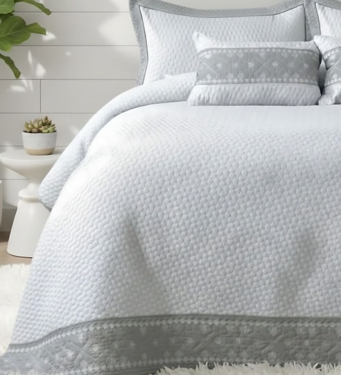 Noir 5 Pc- Quilted Bedcover With 2 Pillow Covers And 2 Cushions