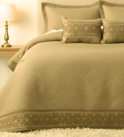 Noir 5 Pc- Quilted Bedcover With 2 Pillow Covers And 2 Cushions