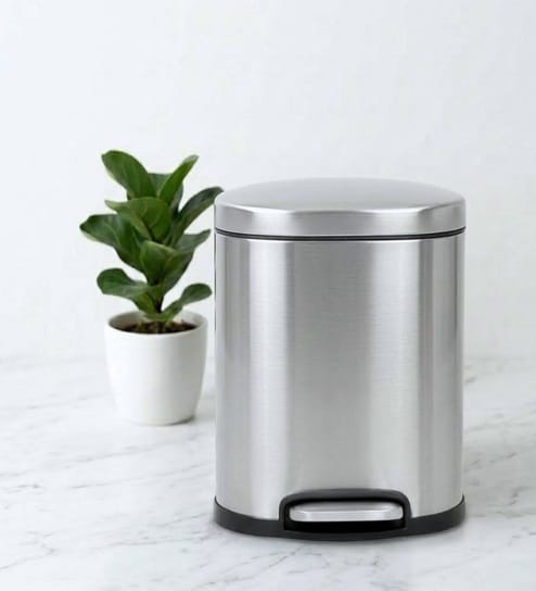 Silver Metal Noma Trash Bin