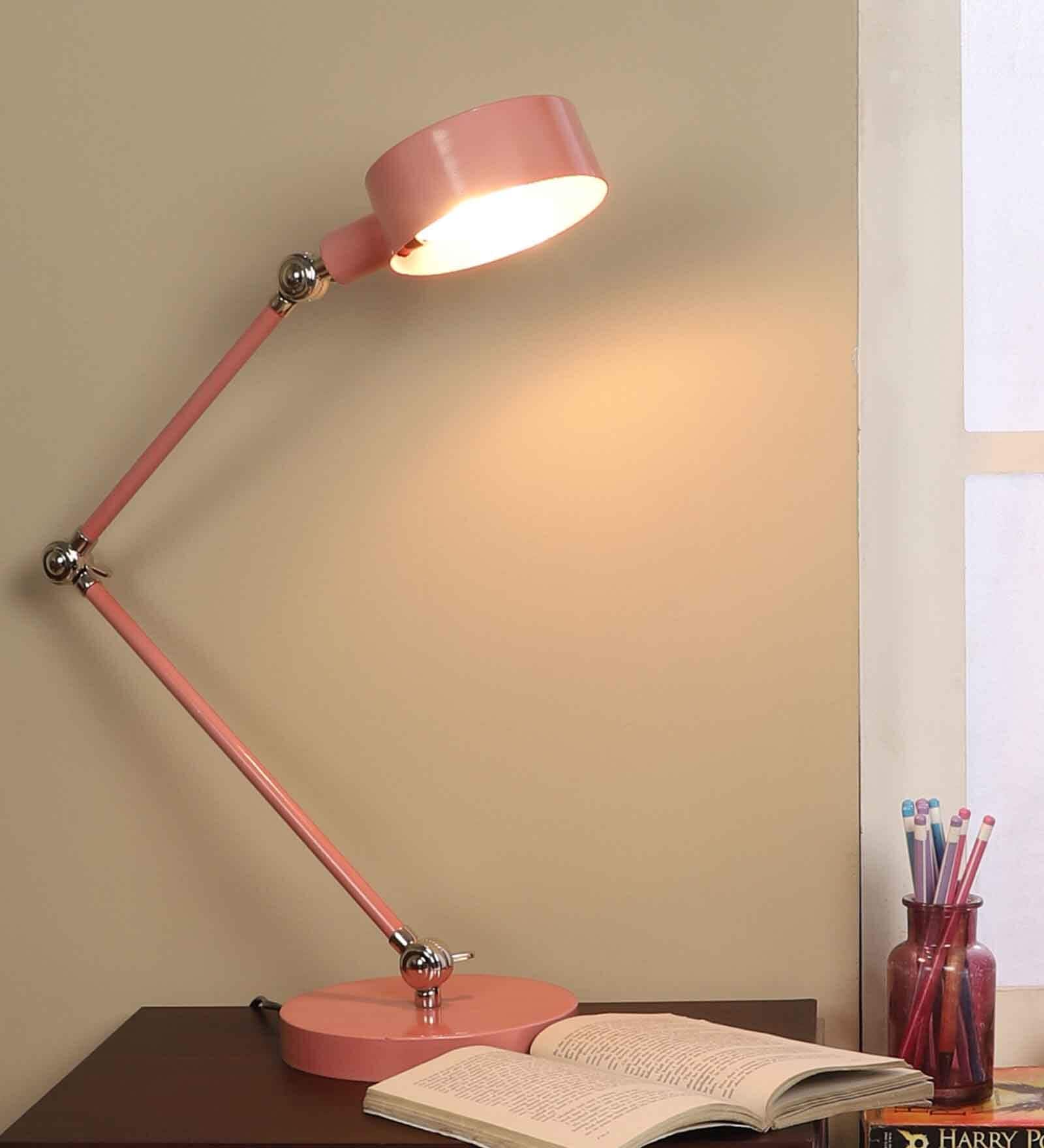 Nr. Matte Pink Study Lamp