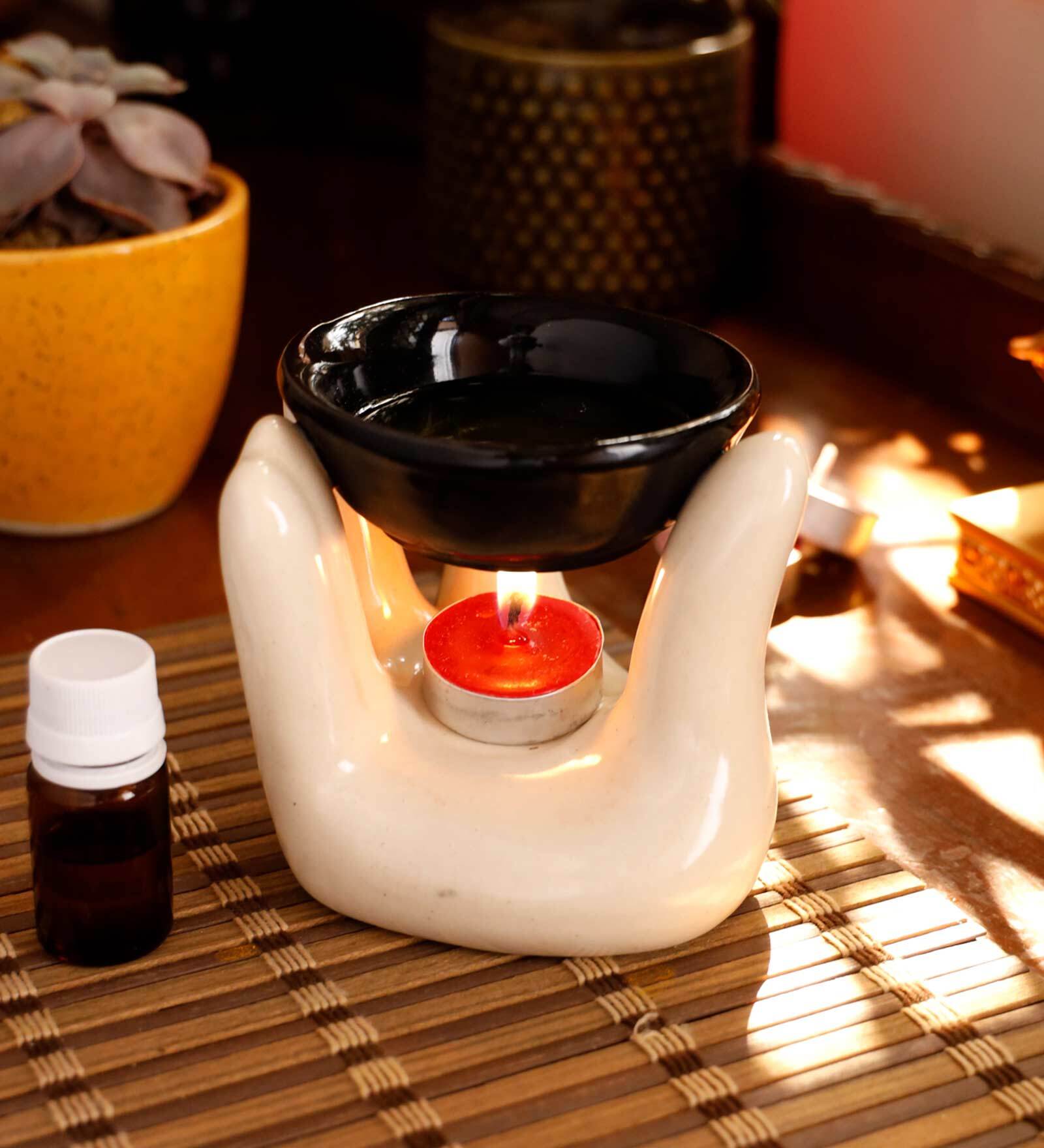Off White Ceramic Aroma diffuser