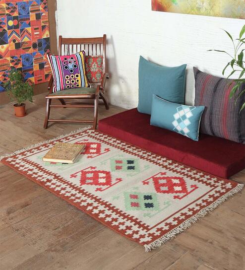 Off white Wool Traditional 3 x 5 Feet Dhurrie