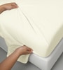 Off White Solid 400 TC Cotton King Sized Bedsheet with 2 Pillow Covers
