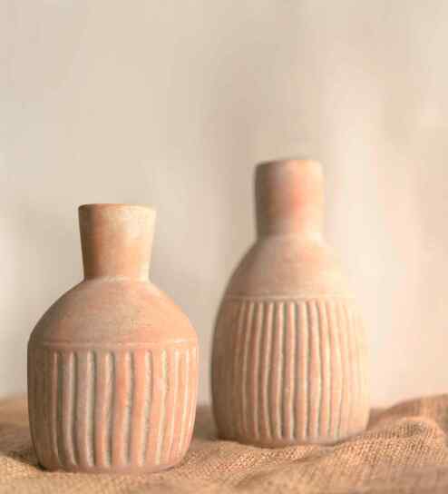 Old World Bloom Ceramic Vase Set (Set of 2, Beige)