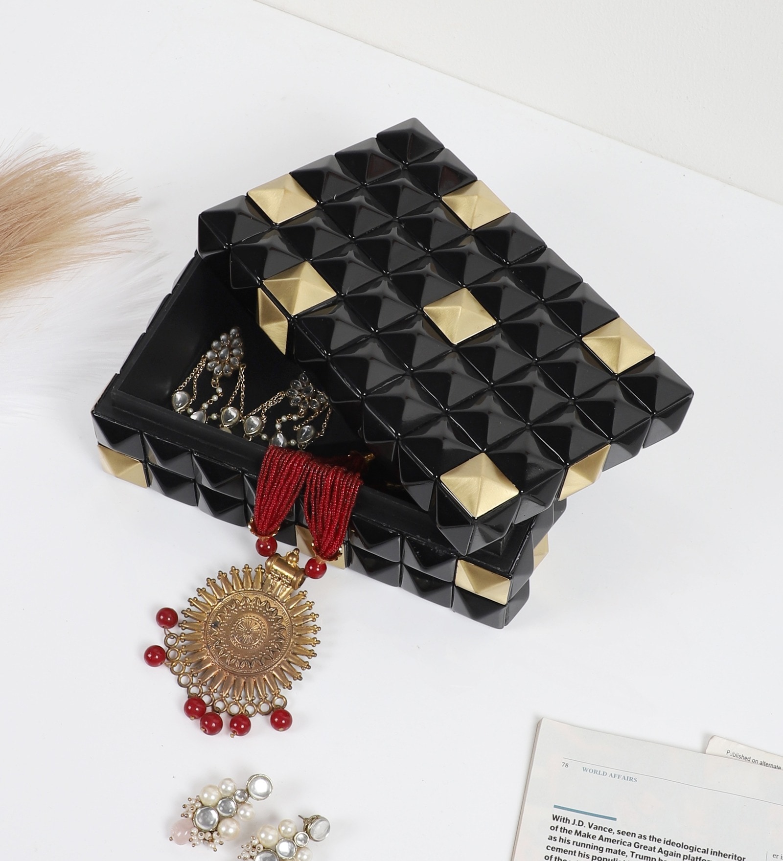 Onyx Prism Box Large