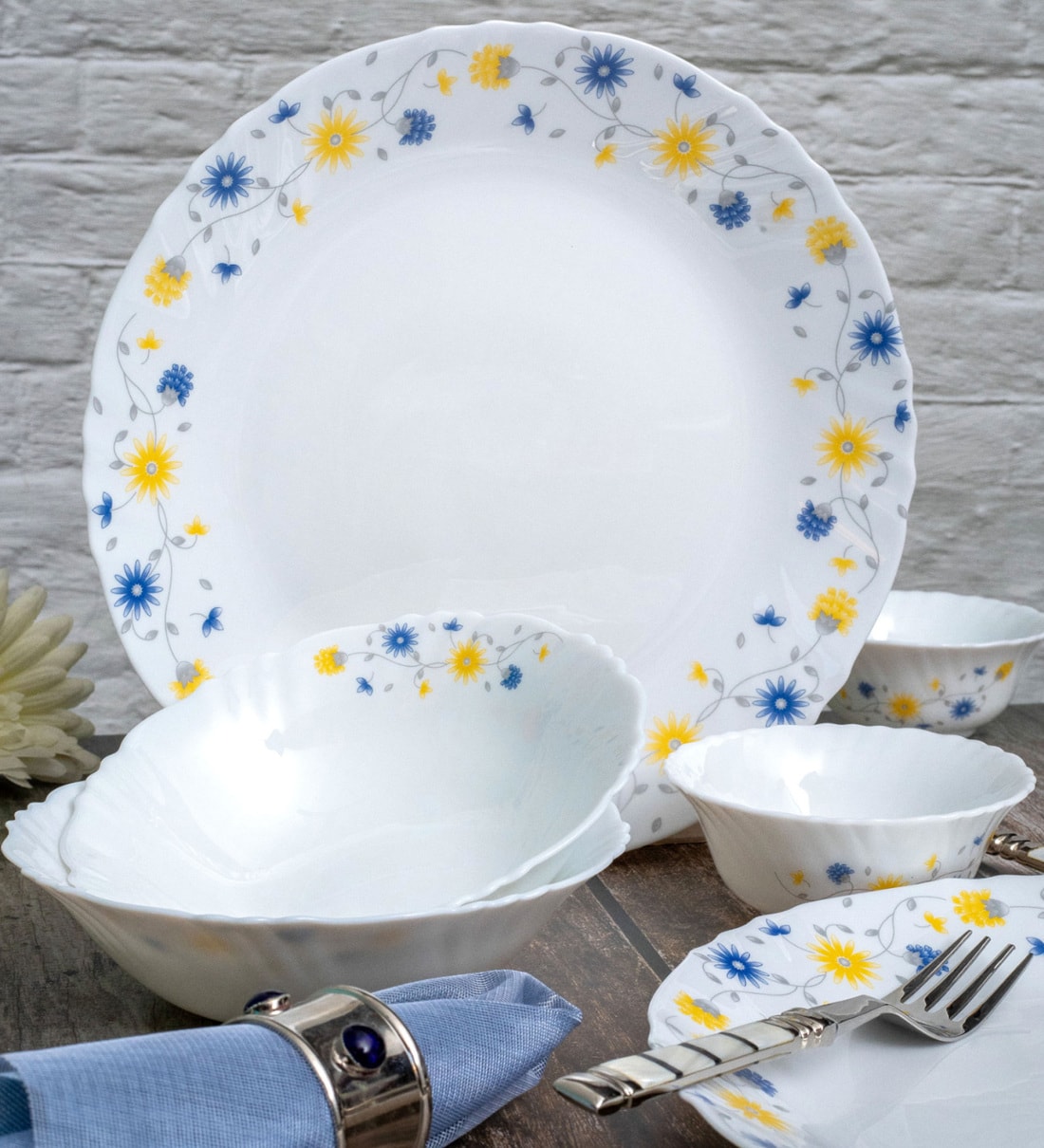 Buy Opalware Dinner Set with Print (Set of 2pcs Dinner Plate, 2pcs