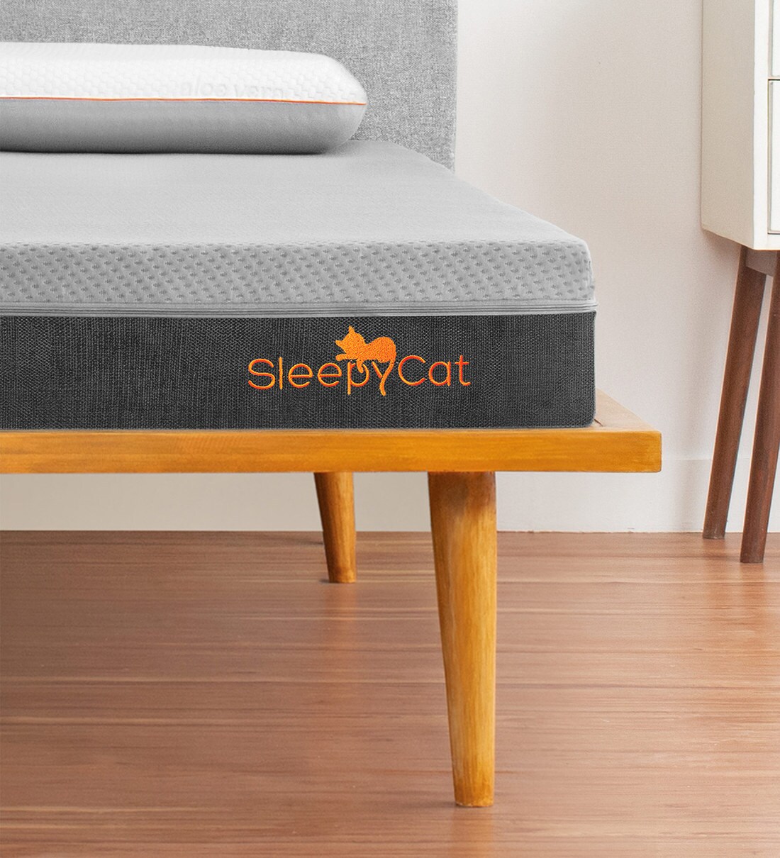 Buy SleepyCat Organic 7 Inch Latex Foam King Size Mattress Online