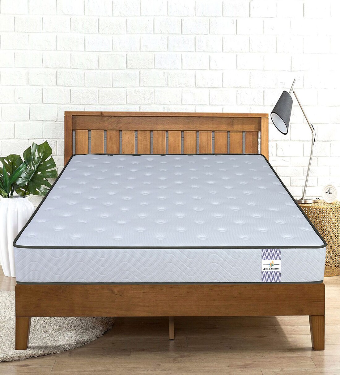 Buy Reactive Orthopedic 10 inch Pocketed Spring King Size Mattress