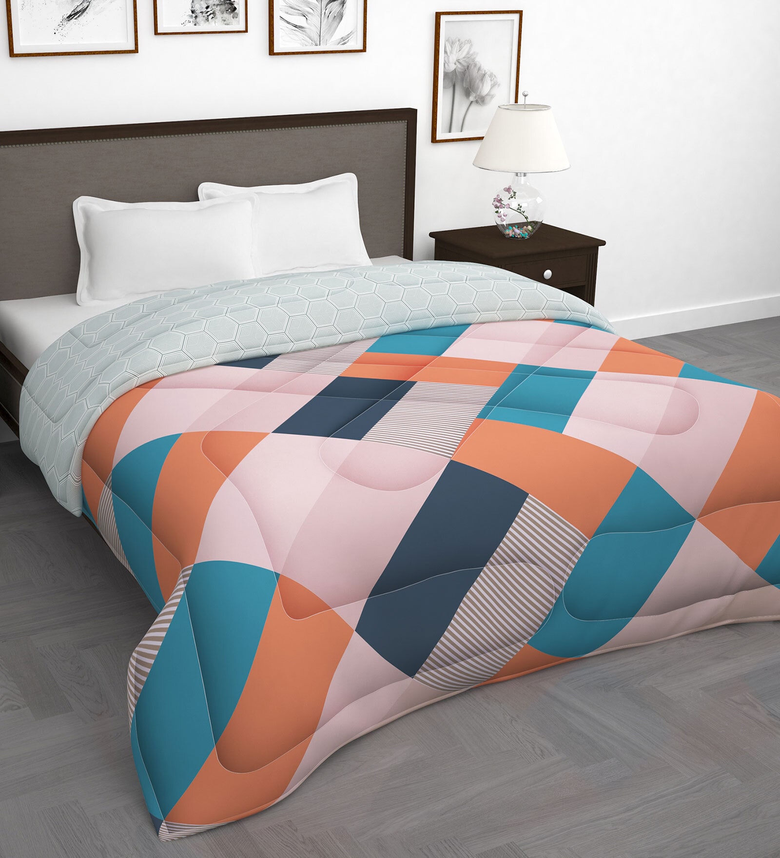 Multicolor Polyester 180 Mild Winter Double Bed Comforter
