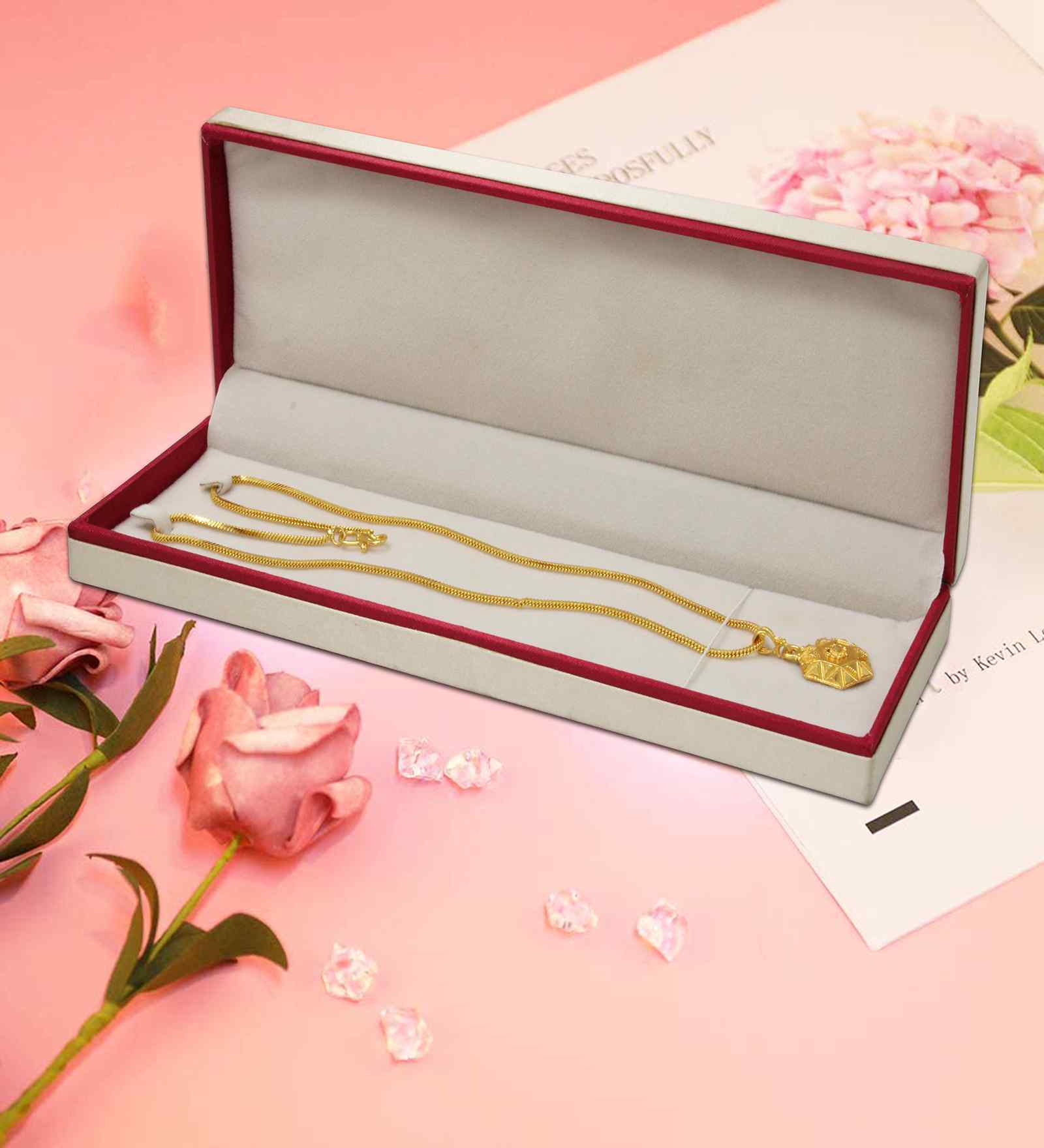 Pack Of 1 Chain and Pendant Case Necklace Storage Jewellery Organizer Box (Cream)