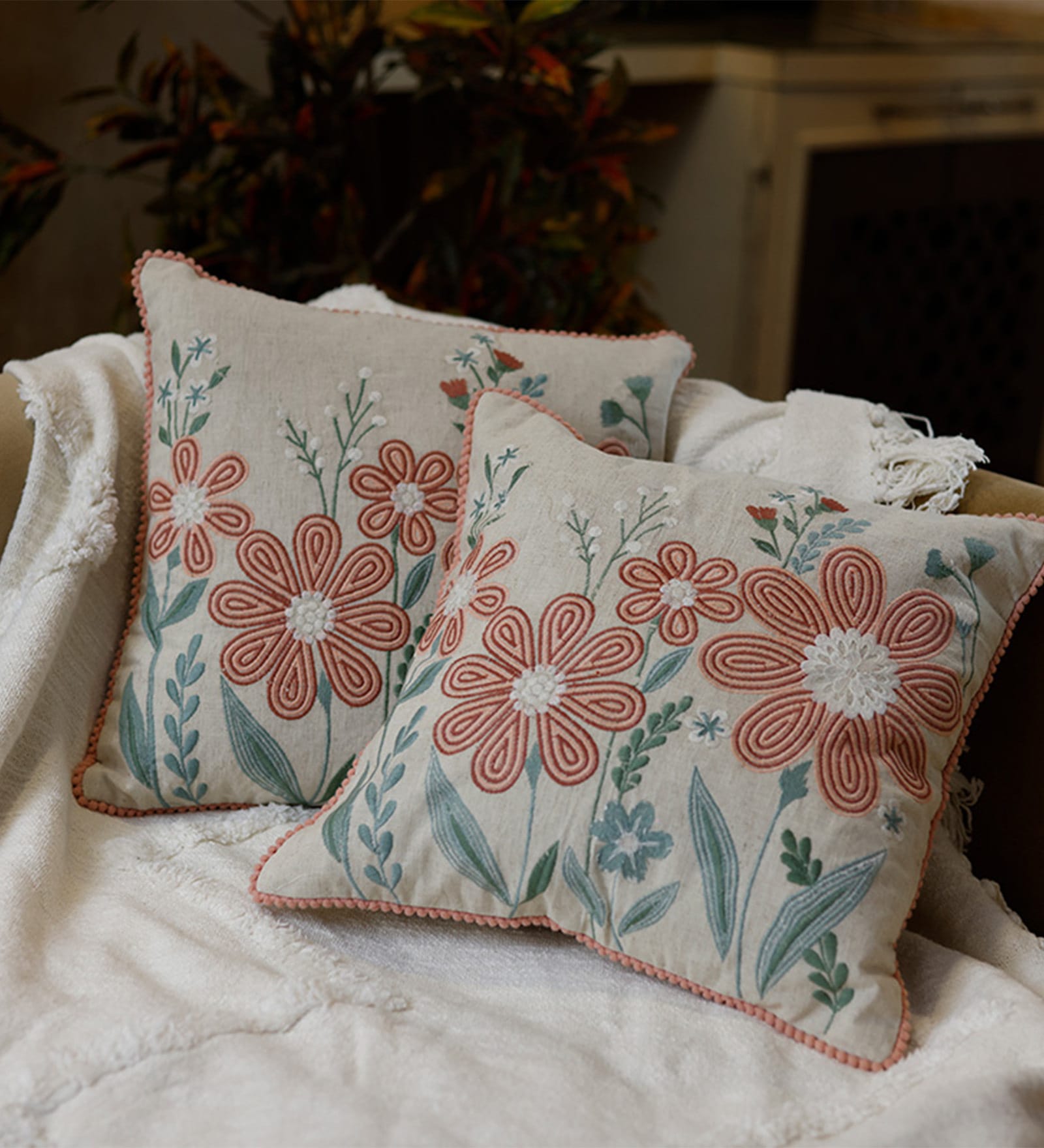 Pack of 2 Pink Floral Cotton Hand Crafted Cushion Covers