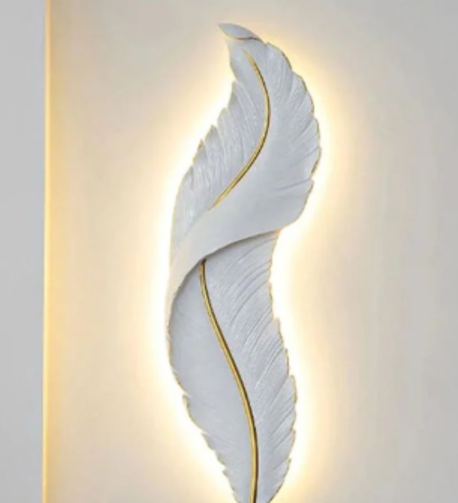 White Feather Design Novelty Wall Light Set of 1