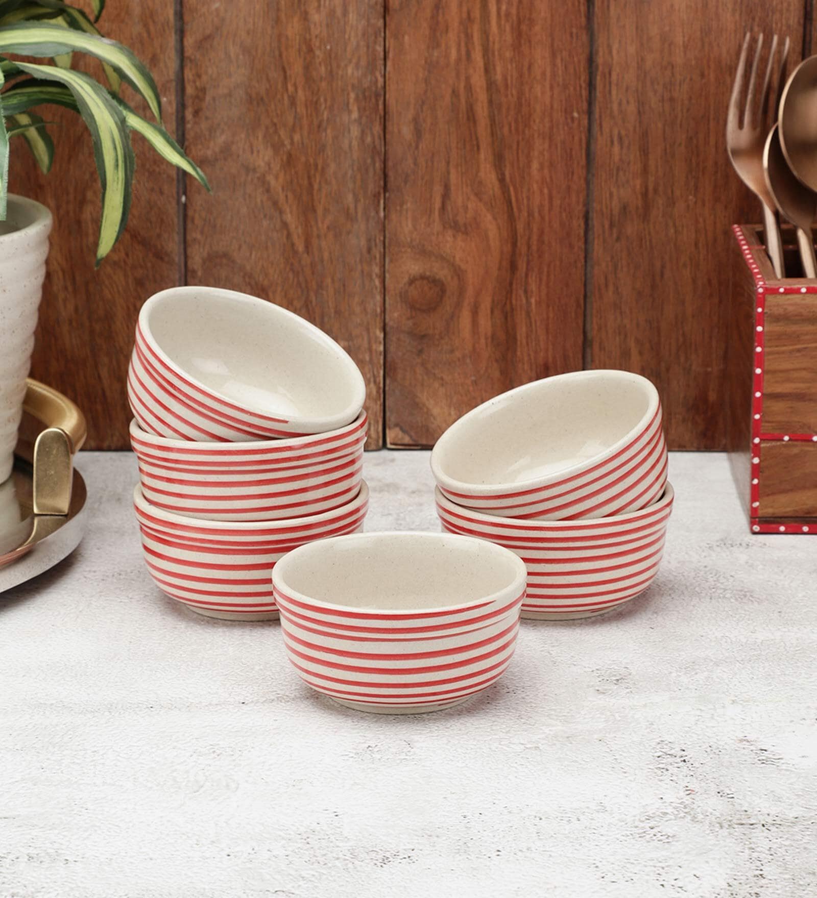 Parikrama 250ml Red & White Ceramic (Set of 6) Dinner Bowl