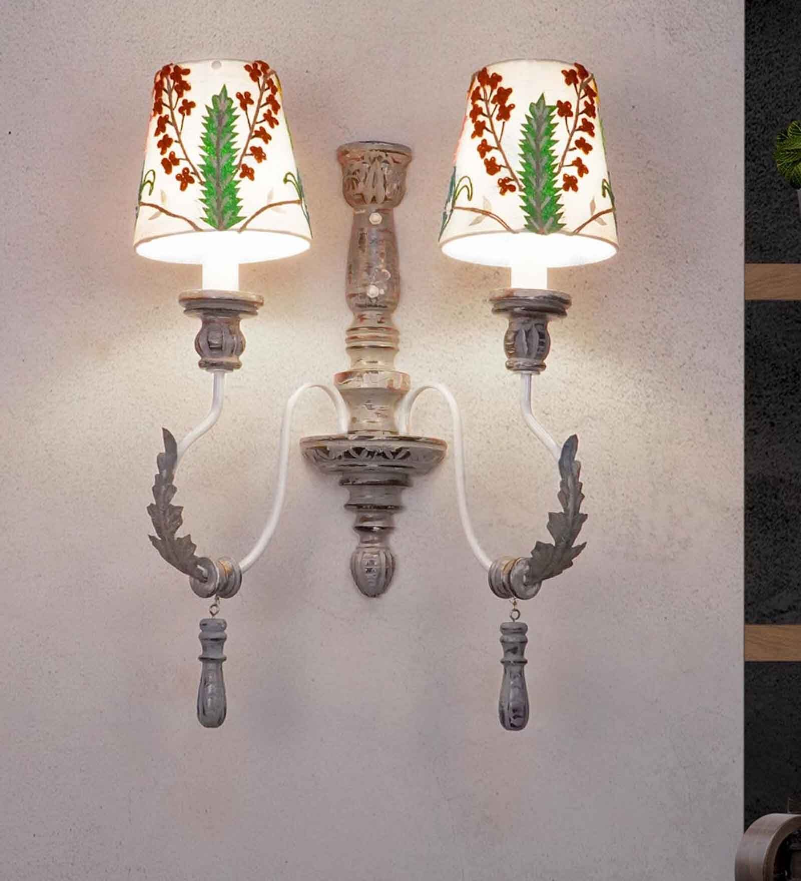 Parisian Wooden Novelty Wall Light (Distressed Grey)