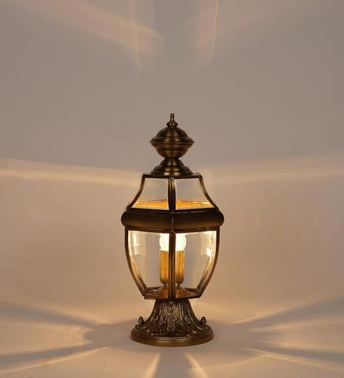 Parish Metal Outdoor Wall Light (Antique Brass)