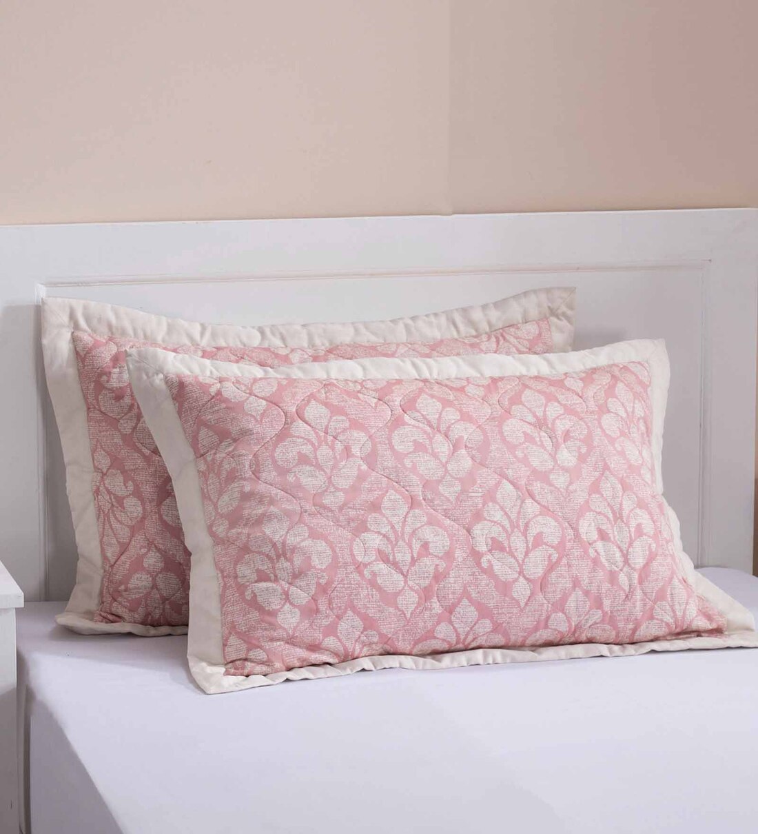set of 2 pillows