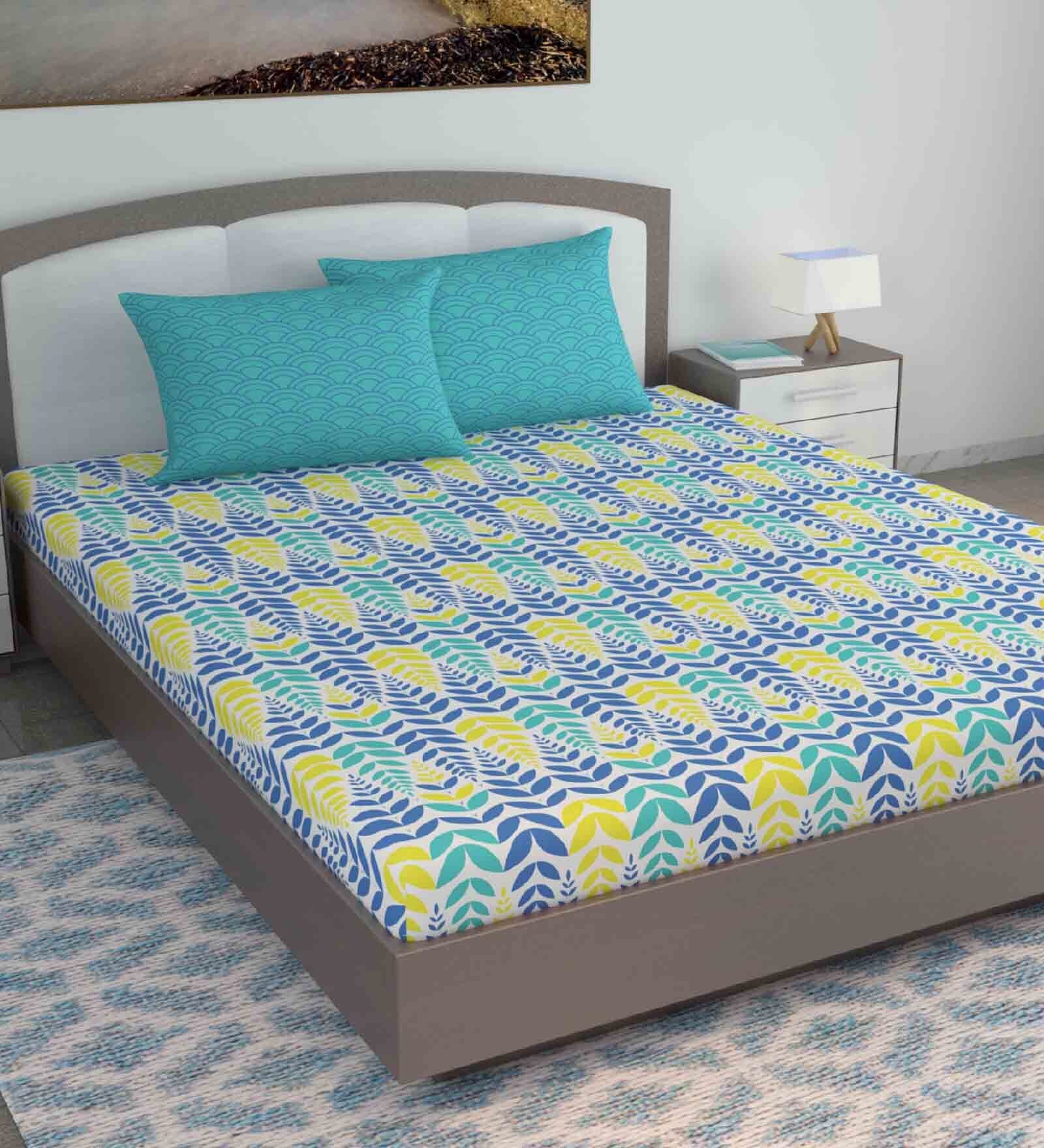 Multicolor Floral 144 TC Cotton King Sized Bed Sheets with 2 Pillow Covers