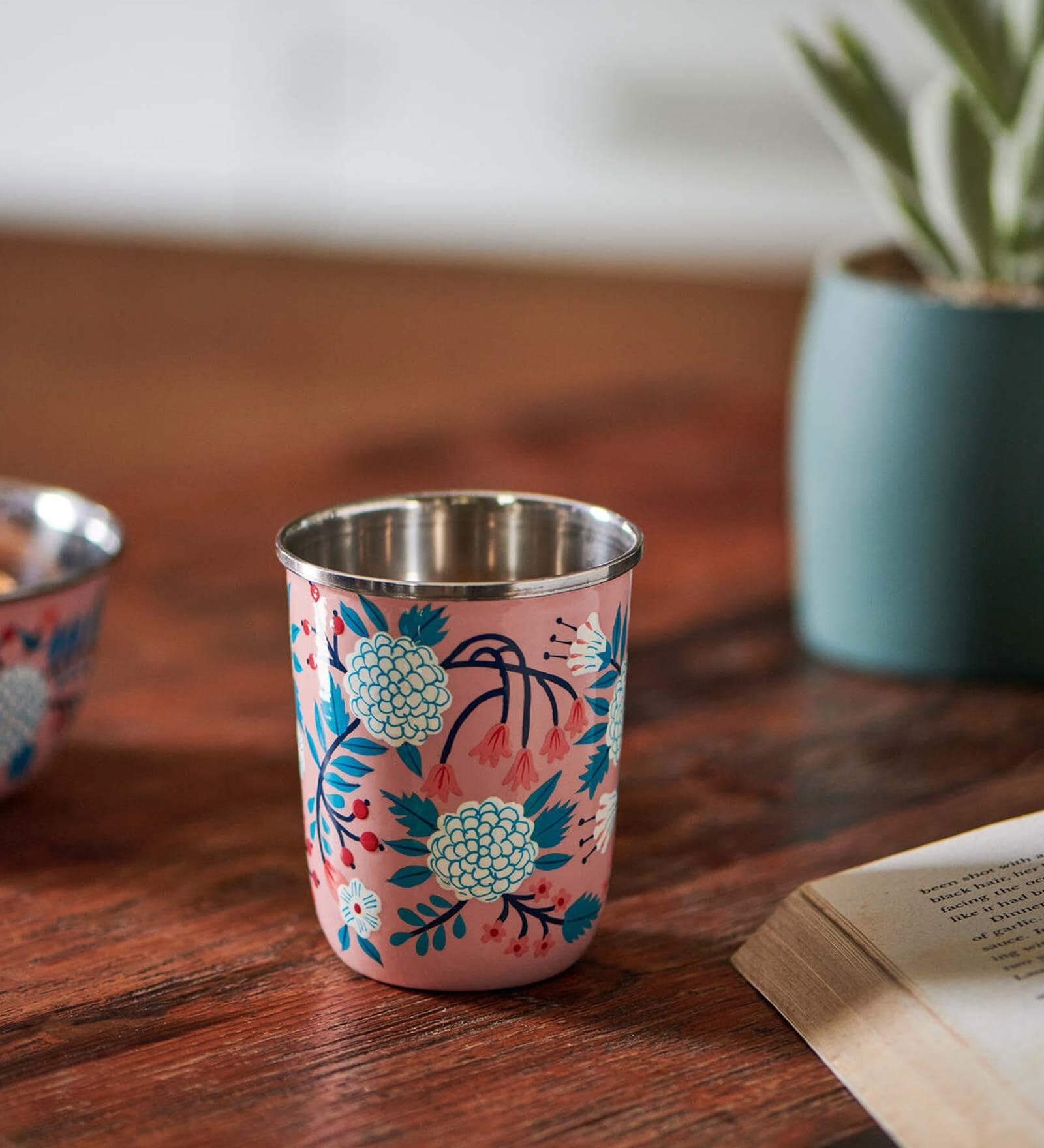 Peach Floral 250ml Pink & Blue Everyday Glass
