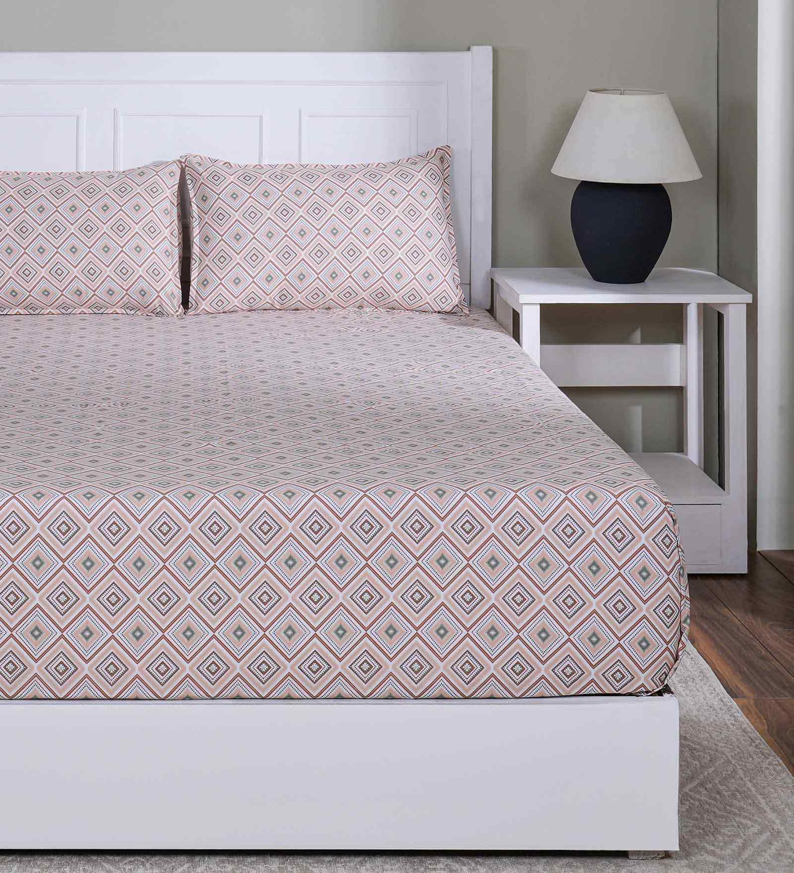 Peach Geometric Print 144 TC Cotton Single Bed Fitted Sheet with 1 Pillow Cover Sensory Bloom Collection