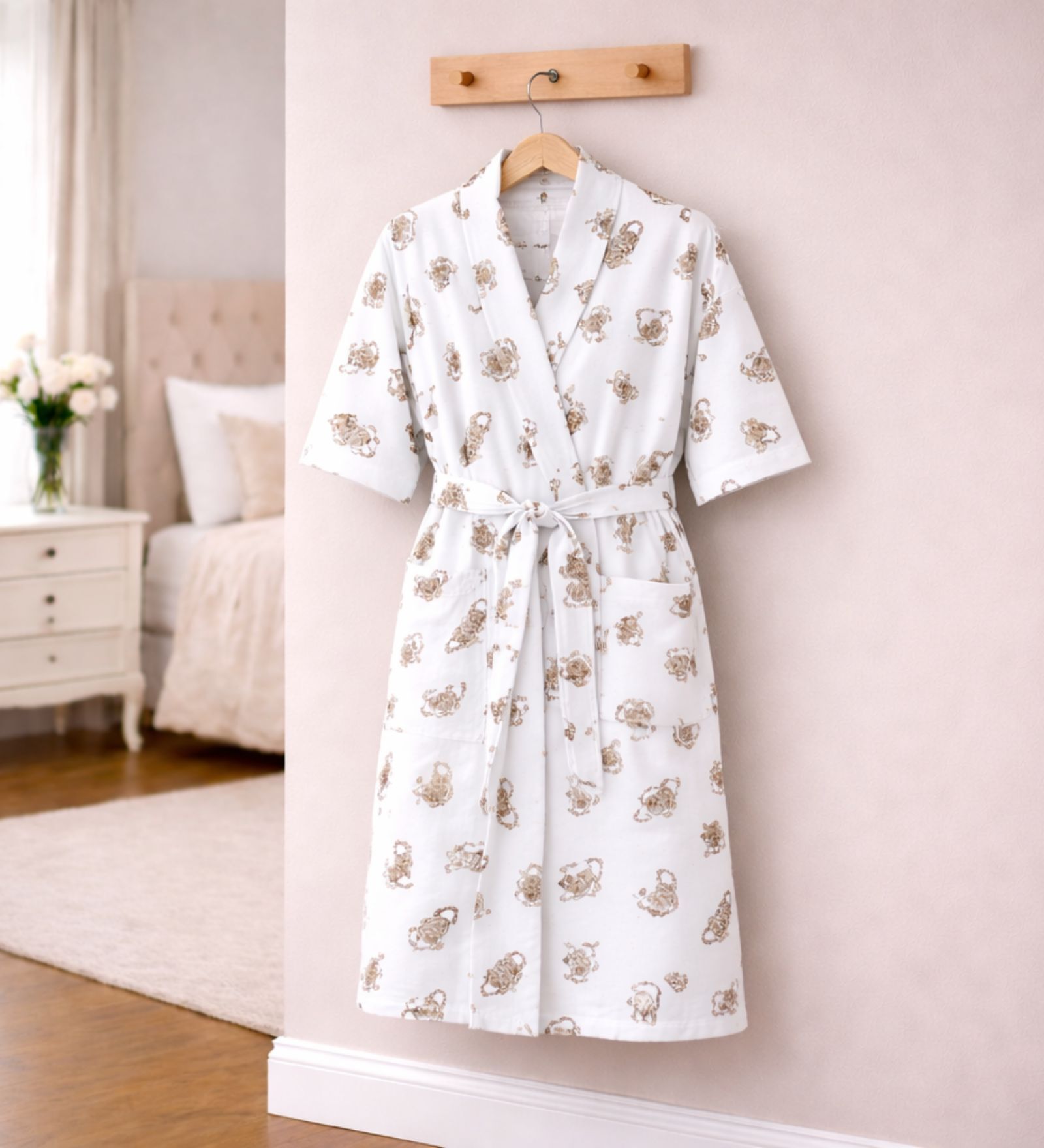 Peach Printed Cotton Women Bath Robe With Belt (L) Peach Printed Cotton Women Bath Robe With Belt (L)