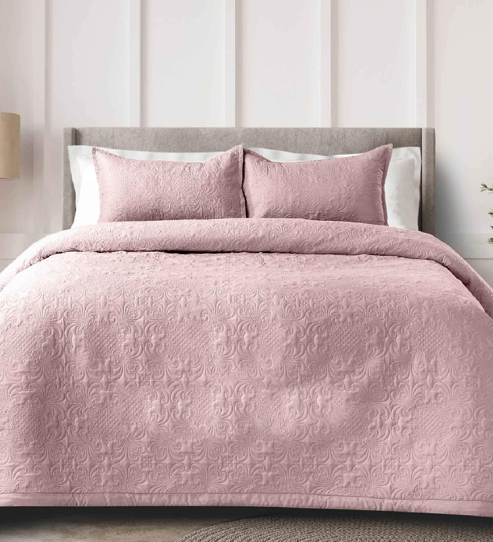 Peach Solid GSM 300 Pure Cotton King Size Bedcover With 2 Pillow Covers