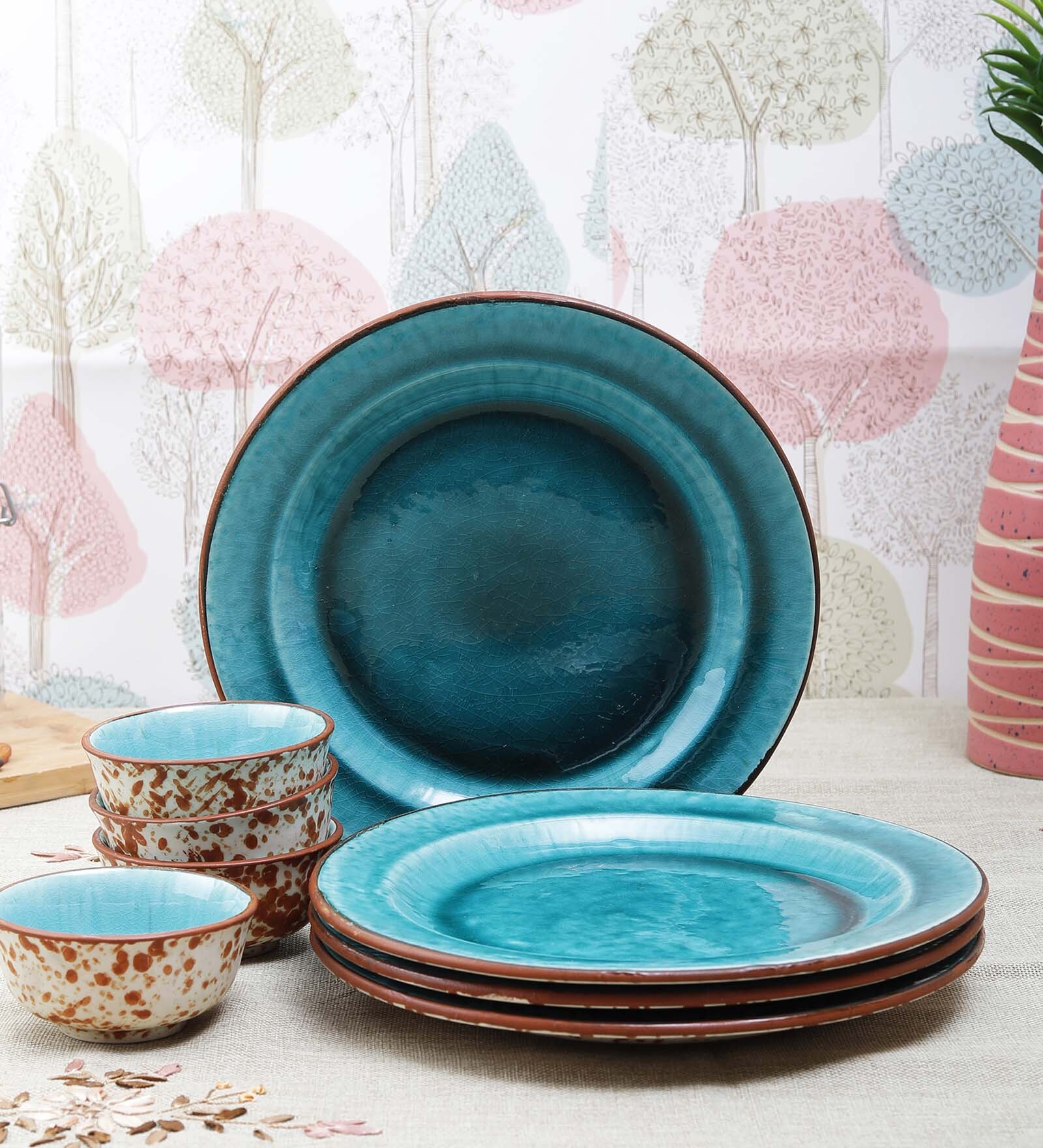 Peacock 8 Pcs Green Ceramic Dinnerware Set