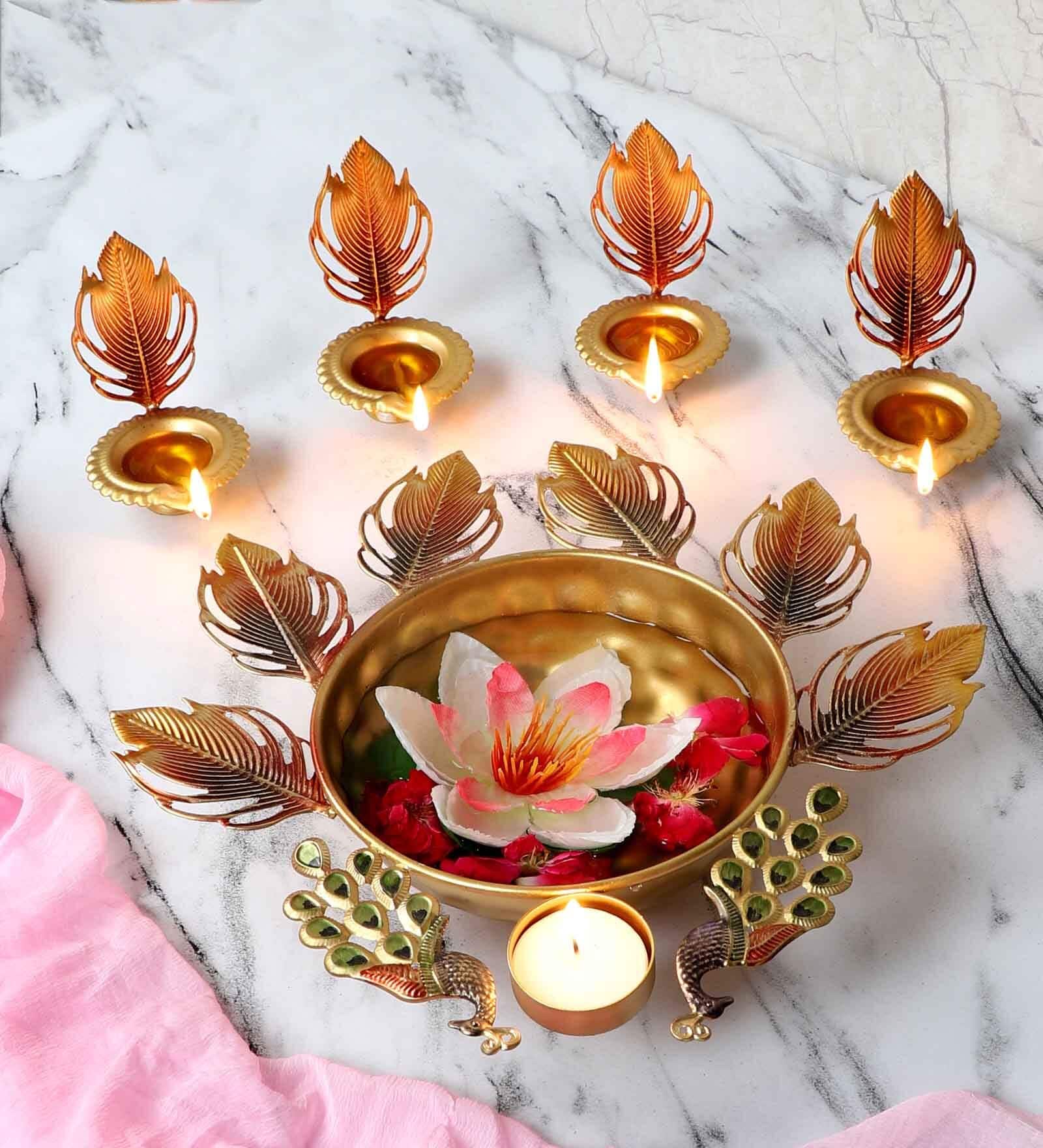 Peacock Red & Gold Urli With 4 Dia