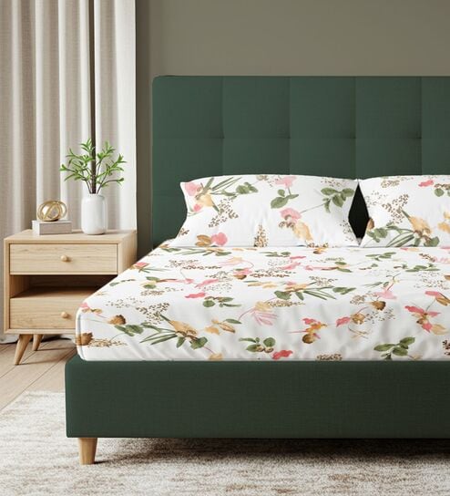 Peach Floral 200 TC Cotton King Sized Fitted Bedsheet with 2 Pillow Covers