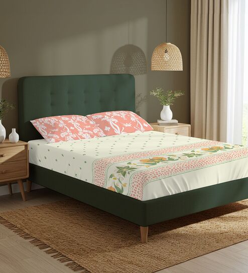 Peach Floral 200 TC Cotton King Sized Fitted Bedsheet with 2 Pillow Covers