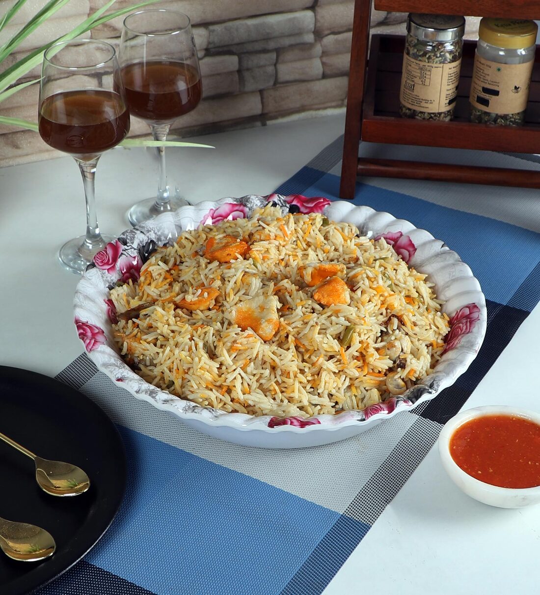 Buy Pink 700ml White & Red Melamine (Set of 2) Serving Bowl at 29 OFF