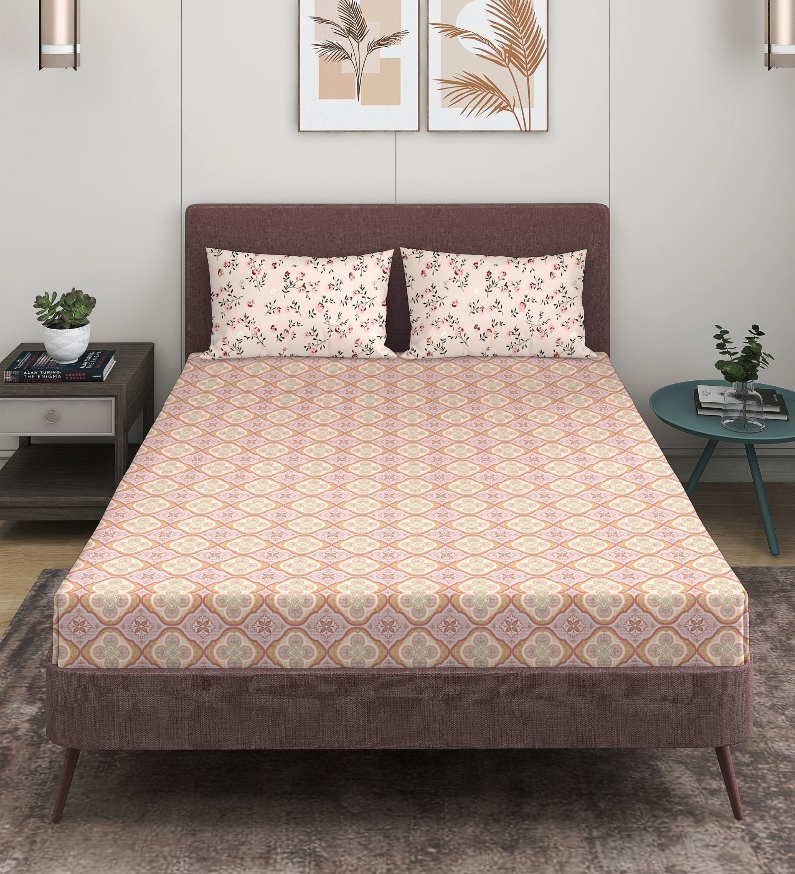 Pink & Cream Glace Cotton Geometric Print Elastic Fitted King Bedsheet With 2 Pillow Covers