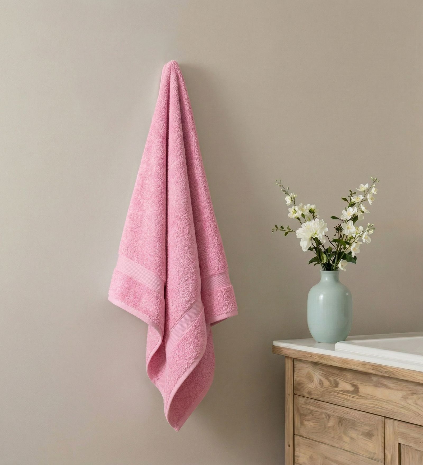Pink 100% Cotton 525 Gsm Bath Towel