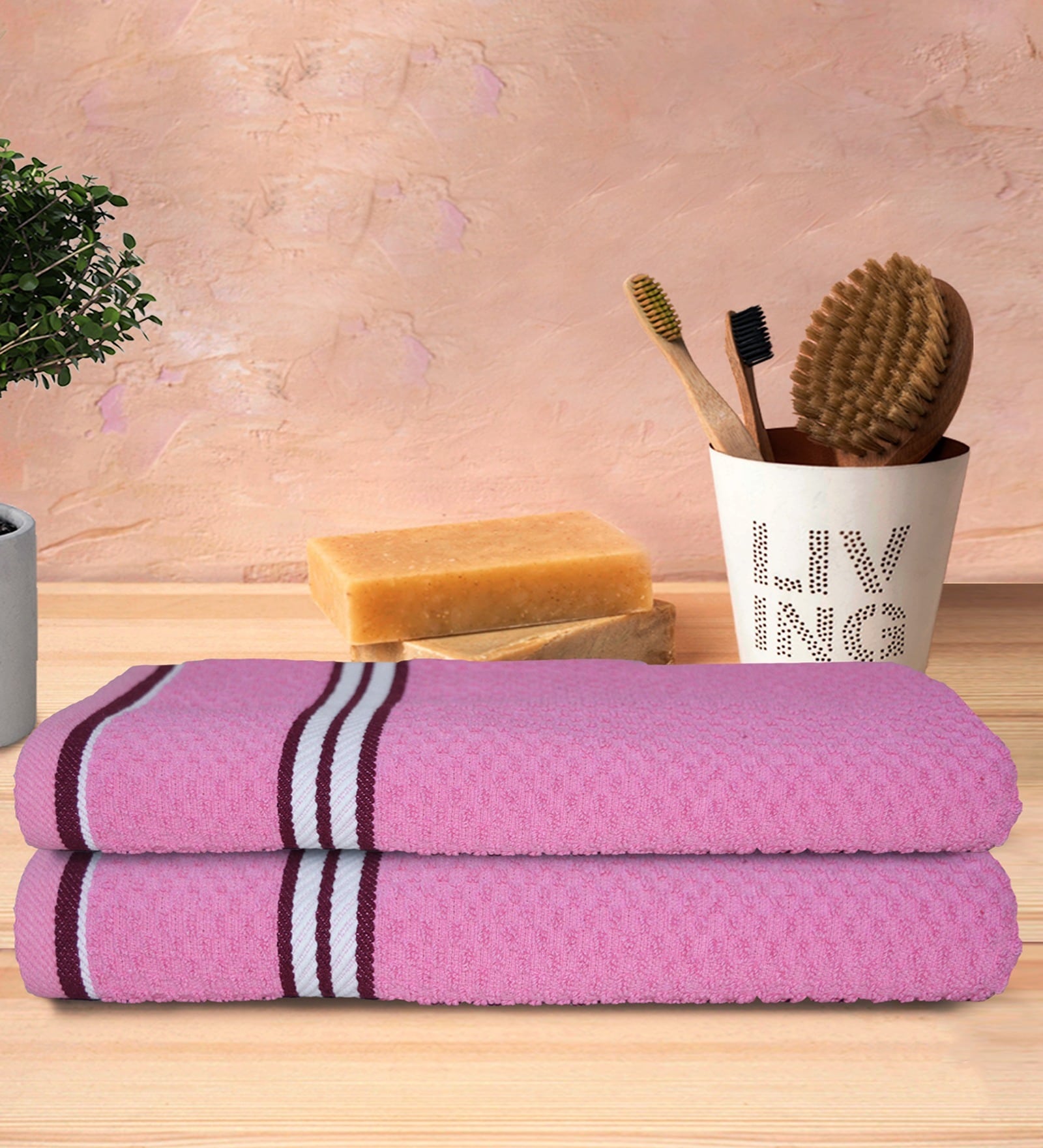 Pink 100% Cotton Patterned 400 GSM Bath Towels (set of 2)