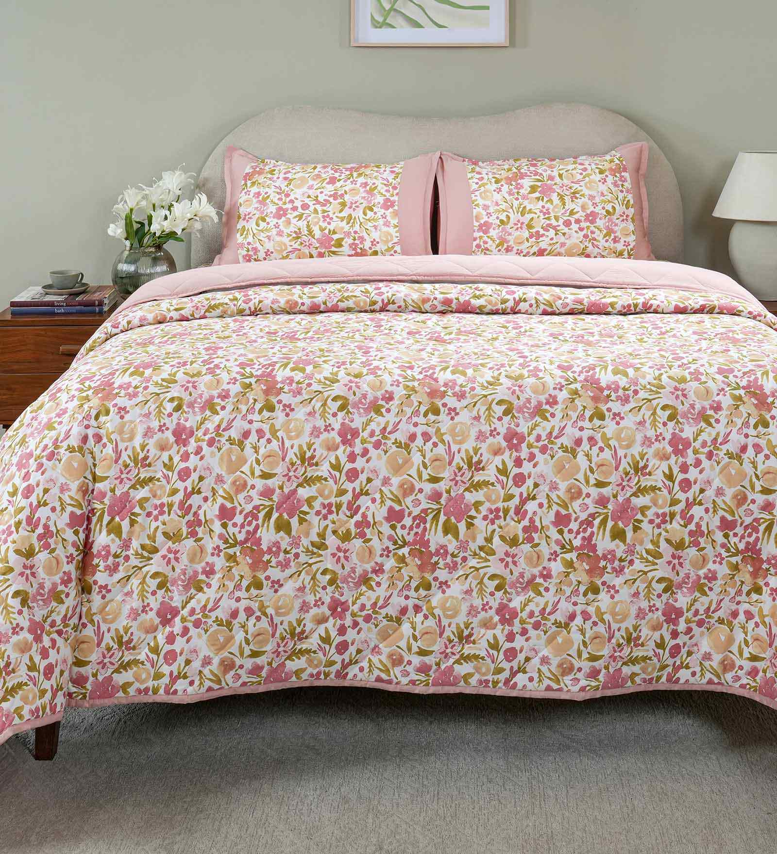 Pink Cotton Polyester Fruit Print 115 GSM Single Bed Quilt
