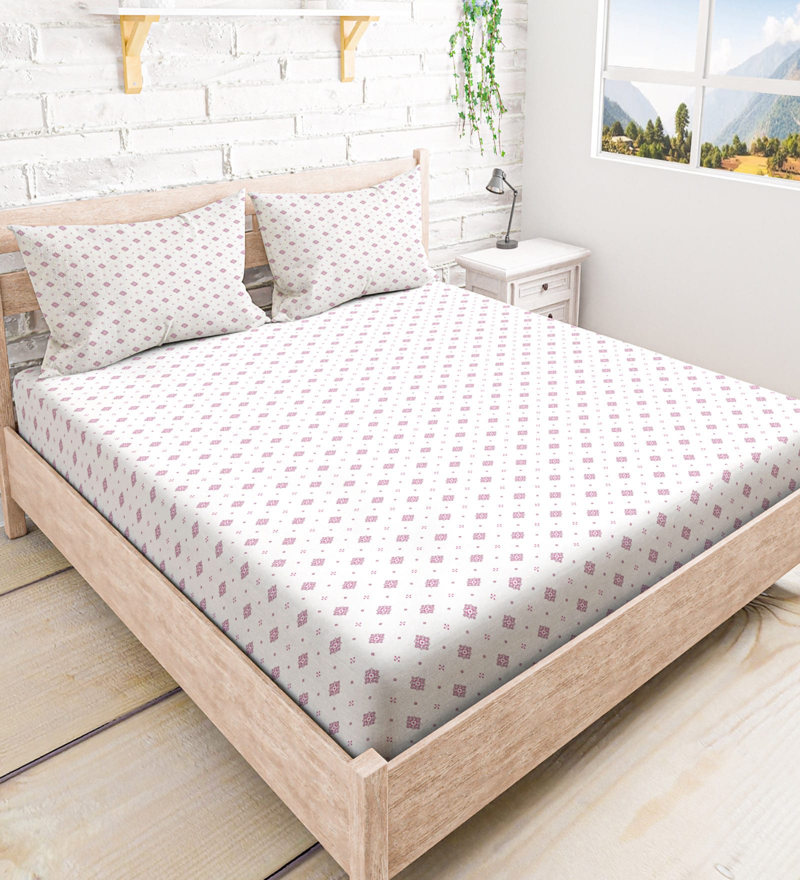Pink Floral 210 TC CVC Super King Bedsheet with 2 Pillow Covers